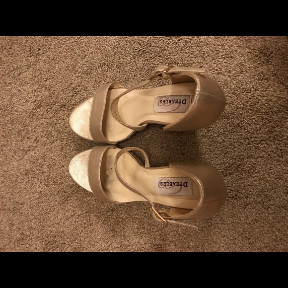 Soft Gold 5 inch High Heels/Wedge Women’s - Picture 7 of 8